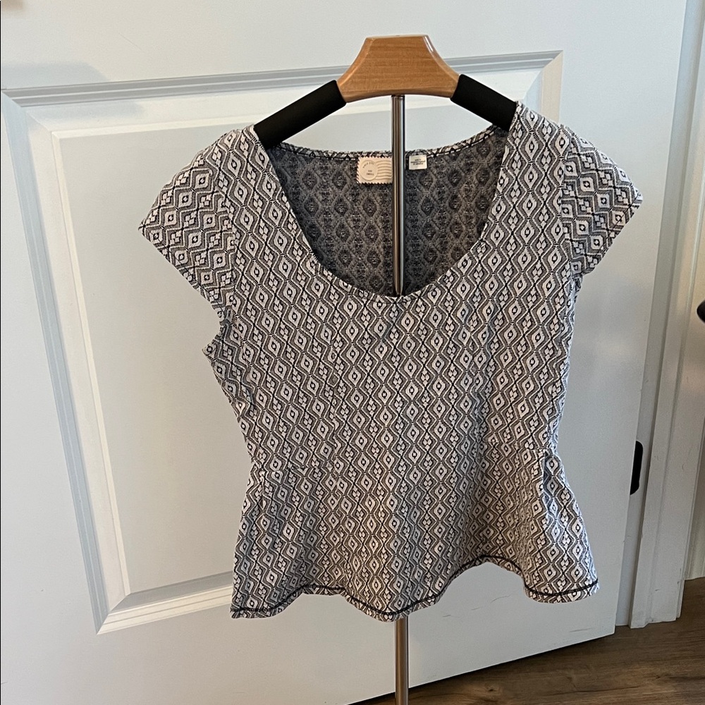 Anthropologie Peplum Textured Top small